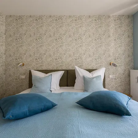 De Ruyter アーレンスホープ